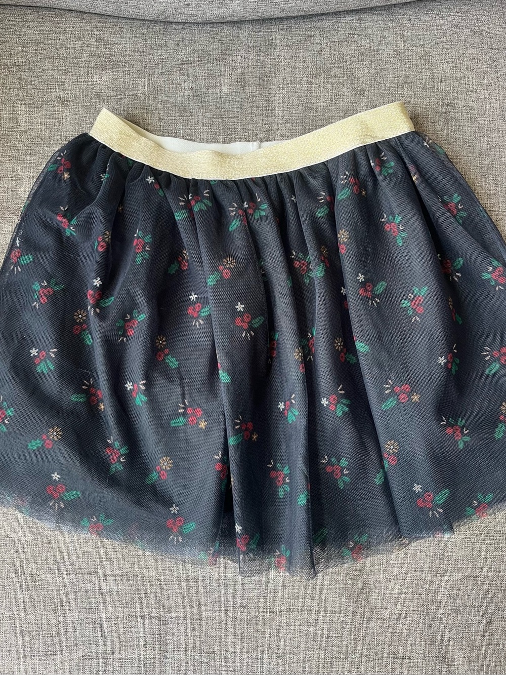 Carters size 7 holiday skirt